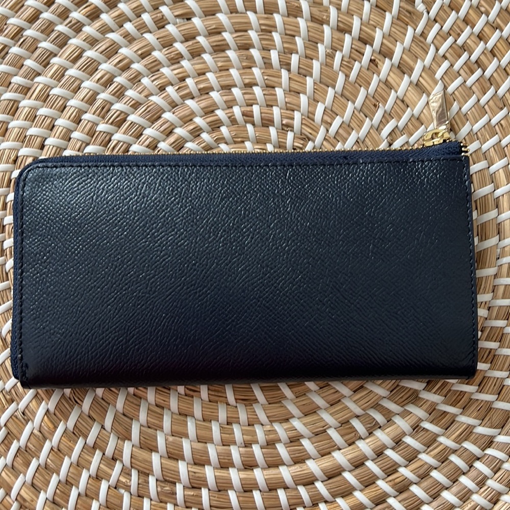 Nwot Massimo Dutti Wallet - image 3